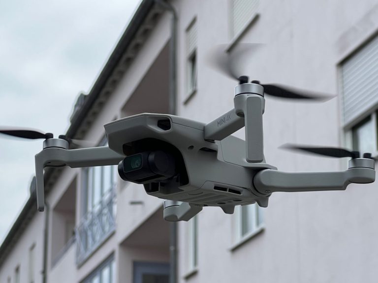 Schanzer Dachrinnenreinigung - Drohne Schanzer Dachrinnenreinigung - Drohne